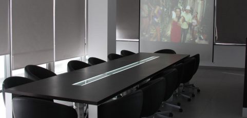 Stoły konferencyjne